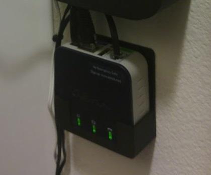 OBI200 VOIP wall mount