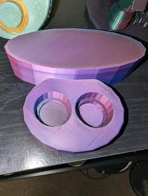 Reptile Feeding Dish With Tunnel