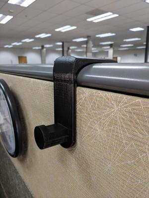 Cubicle hook for ellipsed-top wall