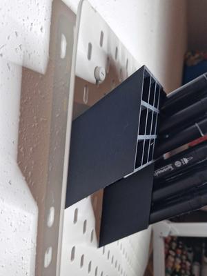 Felt-tip pen storage box on Skadis