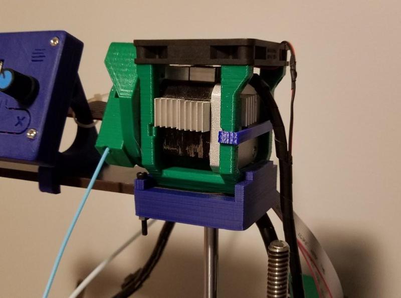 QU- BD Z Rod Brace + Motor Mount + Cable Guide