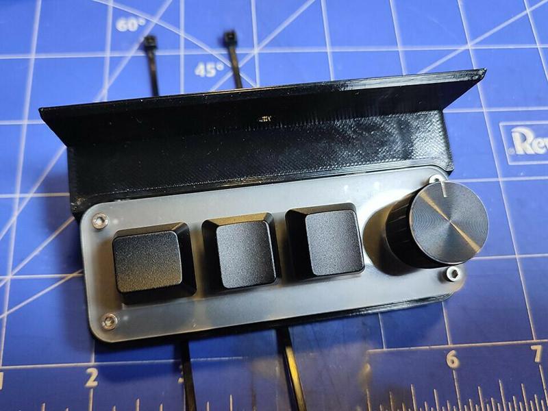 Under desk/table holder for 3x1 USB mini keyboard