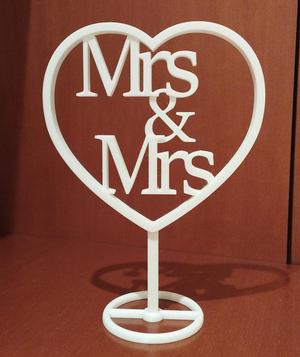 Mrs & Mrs heart decoration