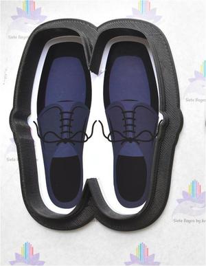 Cookie cutter shoes man / groom
