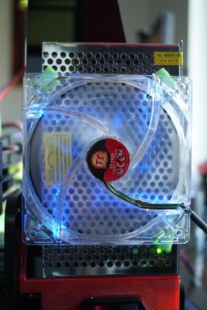 Universal PSU Fan Mount