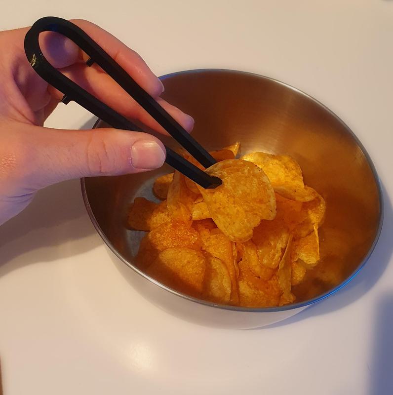 Chips tongs