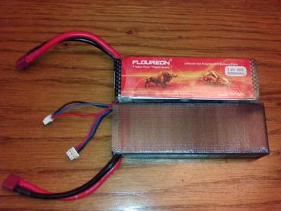 Lipo case (Floureon 2S 7.4V 5000mAh)