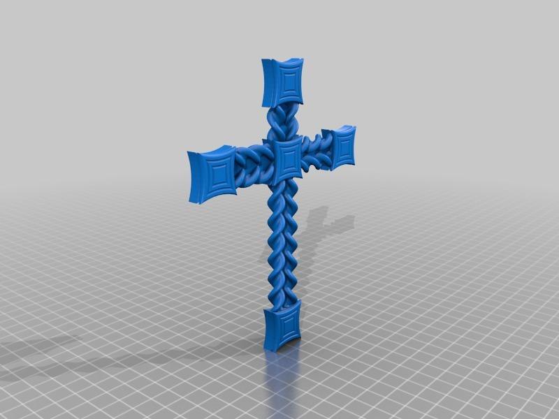 Cruz de estilo barroco / Baroque style cross