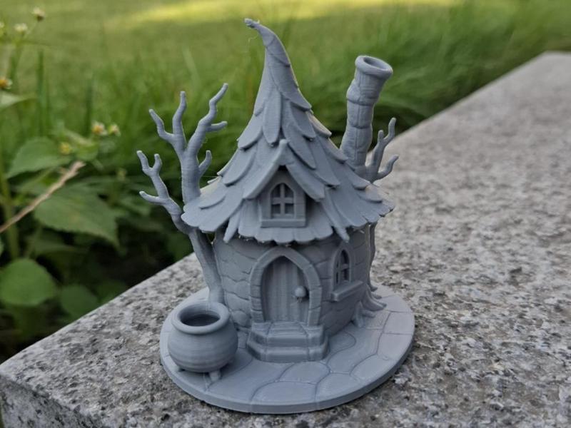 Crooked Cauldron Cottage – Witchy Mini House