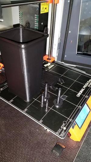 Trash Bin Mülltonne