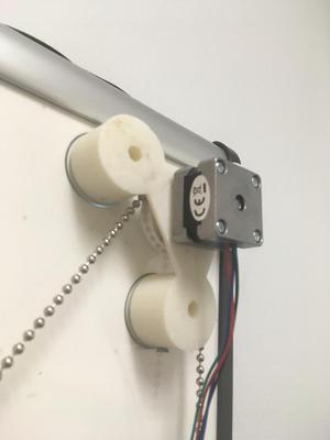 Suction cup mounts for a Makelangelp or other drawbot