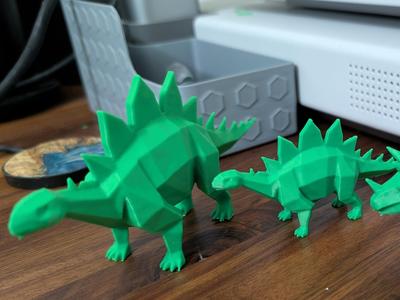 Low Poly Dino (Stegosaurus)