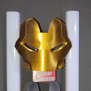 IRONMAN MK 44 Hulkbuster - WALL OF FACEPLATES