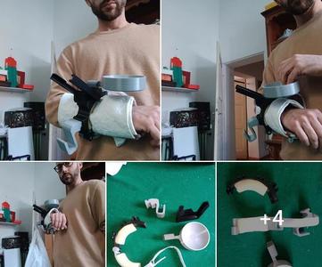 broken arm Bracelet