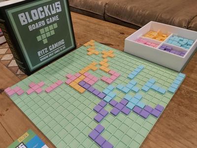 BLOCKUS BOARD GAME - Bookcase Edition (version 1)