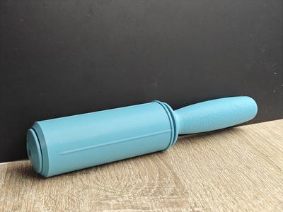 Cat fur roller handle