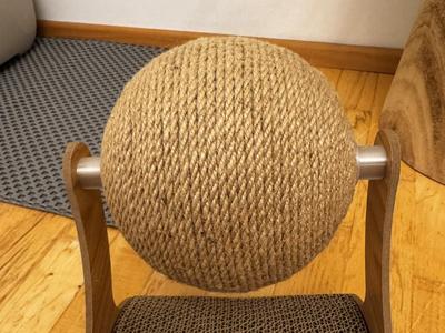 Spacer for Modern Living Valencia Scratching Post