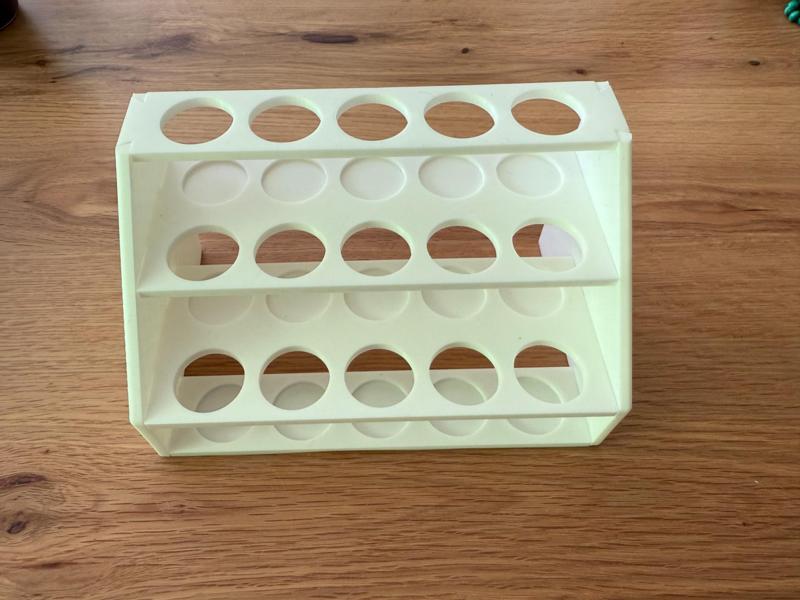Airbrush paint racks (15 bottles)