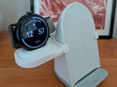 Pixel Stand 2 Pixel Watch 4 Dock Stand