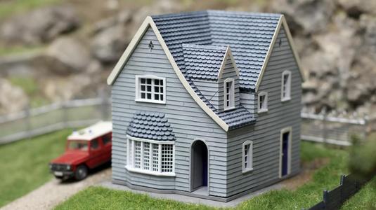HO Scale European Suburban Home  1