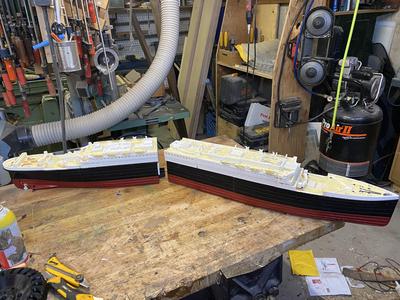 RC Titanic (Sinkable)