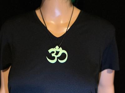 Om necklance om chain om symbol glow in dark in UV