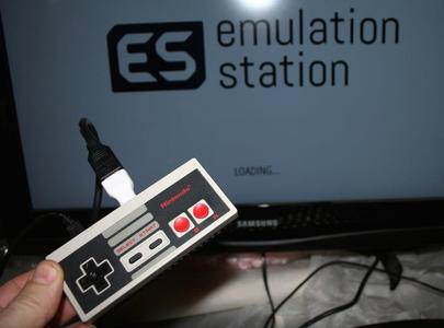 RetroPiNES Zero - NES Controller with a Pi Zero running RetroPie