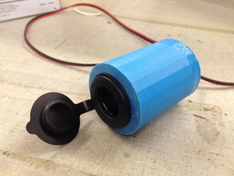 12v Plug adapter for benchtop power supply