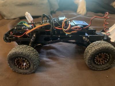 SCX24 GX470 LCG chassis with 10 degree skid