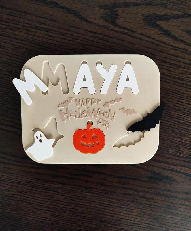 Halloween name puzzle - Maya