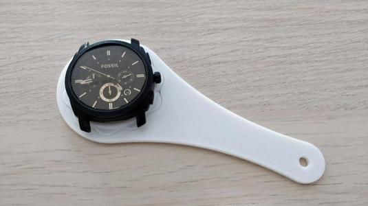 Fossil watch battery cover removal tool