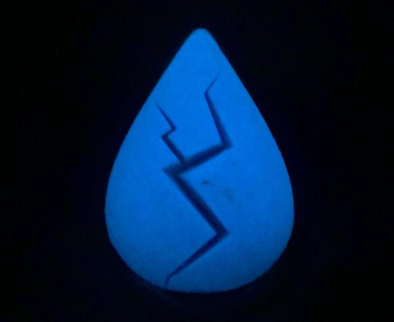 Lapis Lazuli cracked gem (Steven Universe)