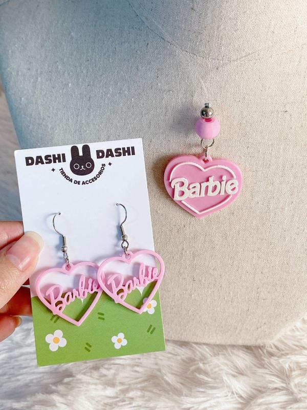Barbie necklace and earrings / Barbie collar y aretes