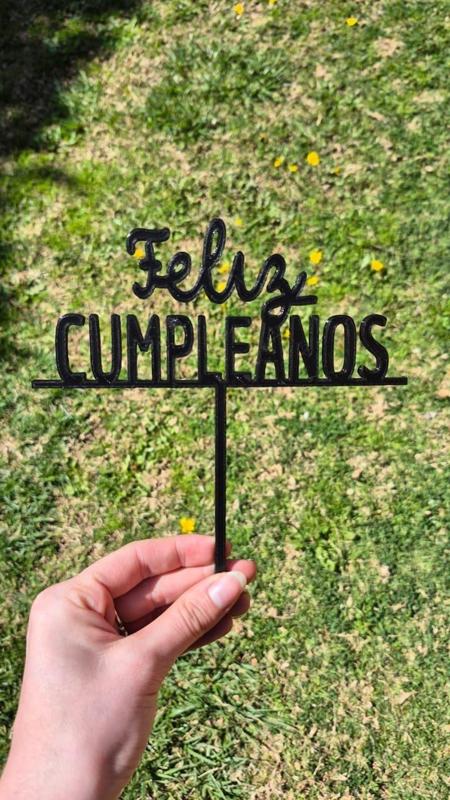 HAPPY BIRTHDAY TOPPER CAKE