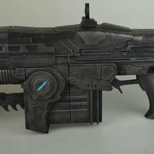 LANCER ASSAULT RIFLE GEARS OF WAR
