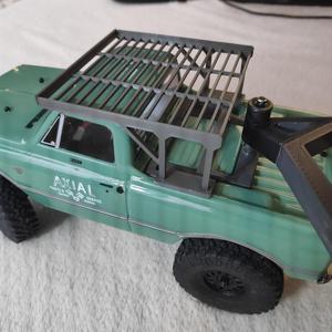 AXIAL SCX24 Tow fixture with short roof rack for gooseneck trailer