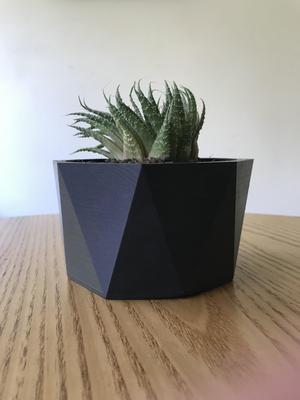 Flowerpot MaZ10