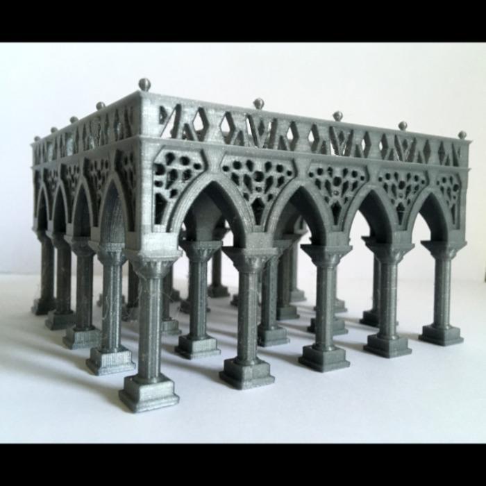 Colonnade gallery