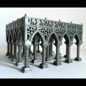 Colonnade gallery