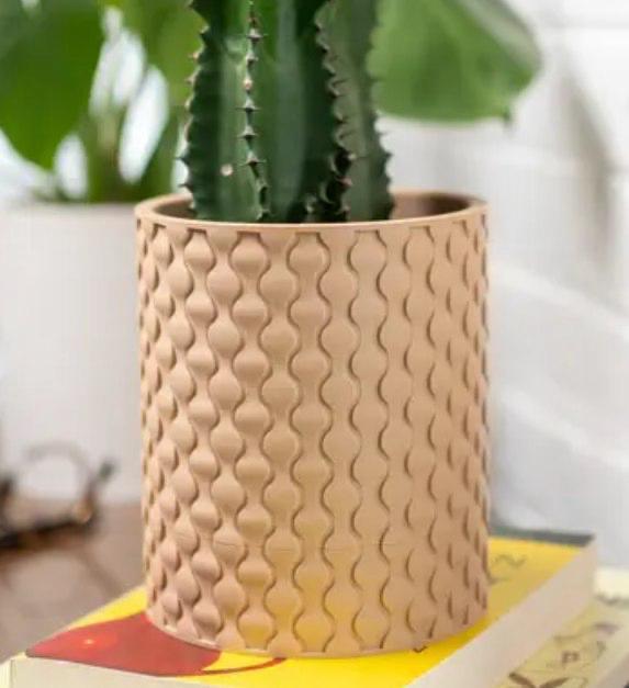 WALL POT