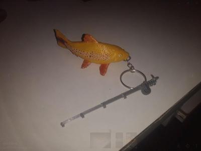 GOLDEN RIVER FISHING KEYCHAIN AND FISHING ROD WITH VERY GOOD DETAILING