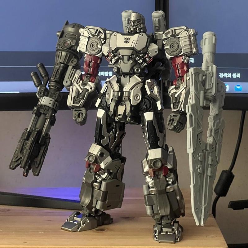 SS109 STUDIO SERIES BUMBLEBEE MOVIE Megatron BackPack Cannon