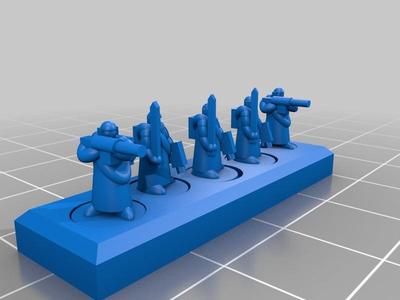 6mm Scale Generic Humanoid Infantry in Great Coat Command on Base 