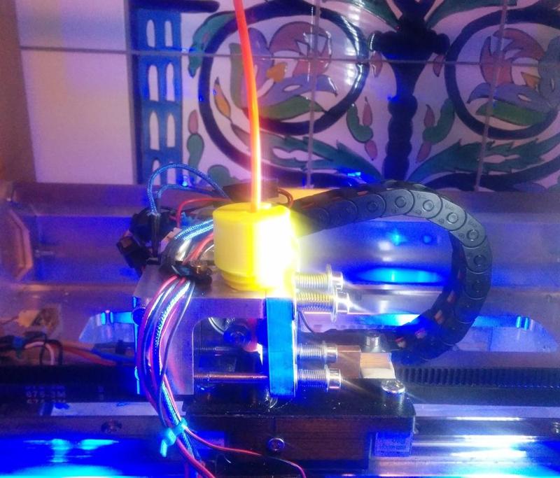 Filament Guide and dedusting for RF1000