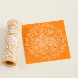 Autumn Bunny Texture Roller