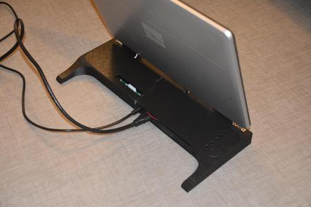 Notebook to External Display Electronics Case