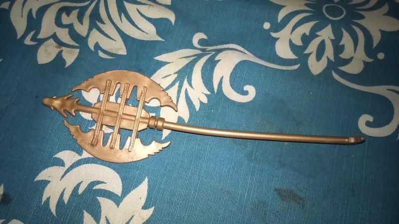 Chopping Axe for Kira's Axe-Flinging Combat Cart from DragonHeart (1990s)