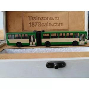 Bus DAC 2 door