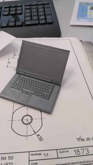 Lenovo Thinkpad Workstation Notebook 1:5