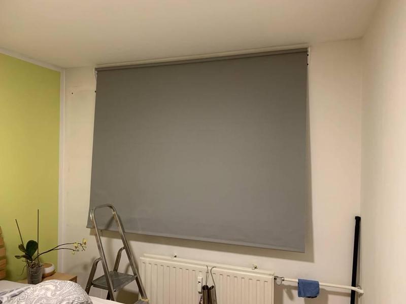 Smart motorised roller blinds